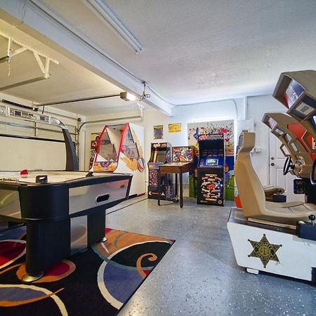 Stylish Lake Home With Huge Pool, Arcade With Ps5,And Theater Just 5 Min From Legoland 温特黑文 外观 照片